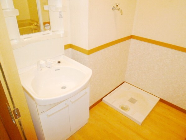 コンフォート宮本の物件内観写真